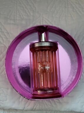 Michael Germain Sugaful Pink Fragrance Bottle